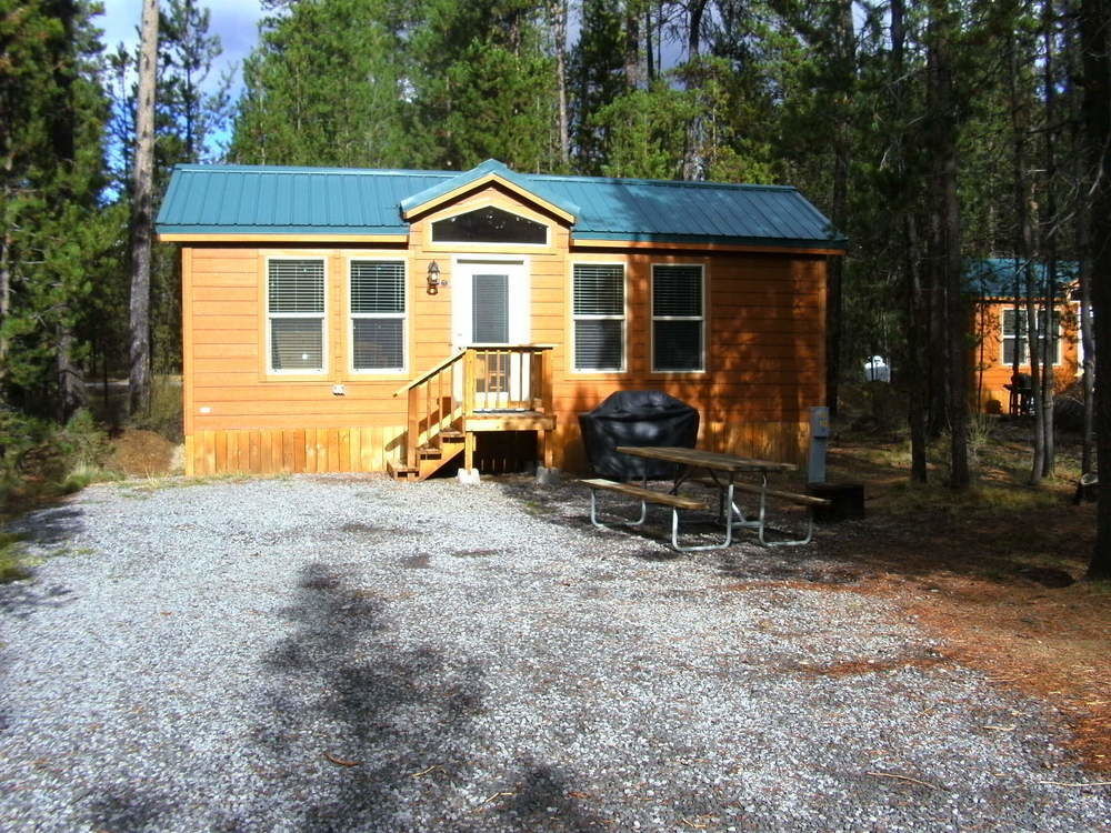Bend-Sunriver Camping Resort Studio Cabin 6 Екстер'єр фото